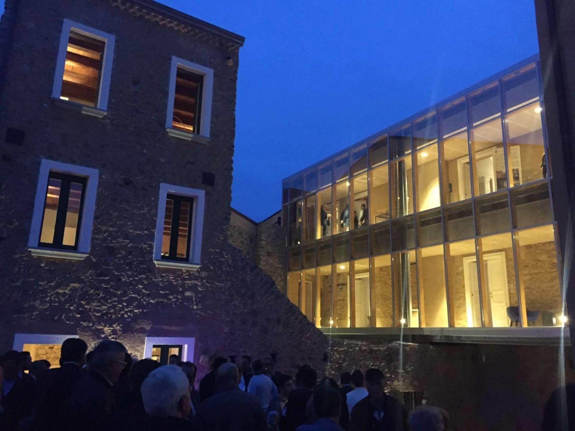 Residenza Palazzo Di Lorenzo Ceraso Екстериор снимка
